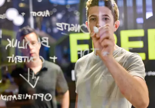 Cinco lecciones de fundadores argentinos para blindar negocios en tiempos de crisis