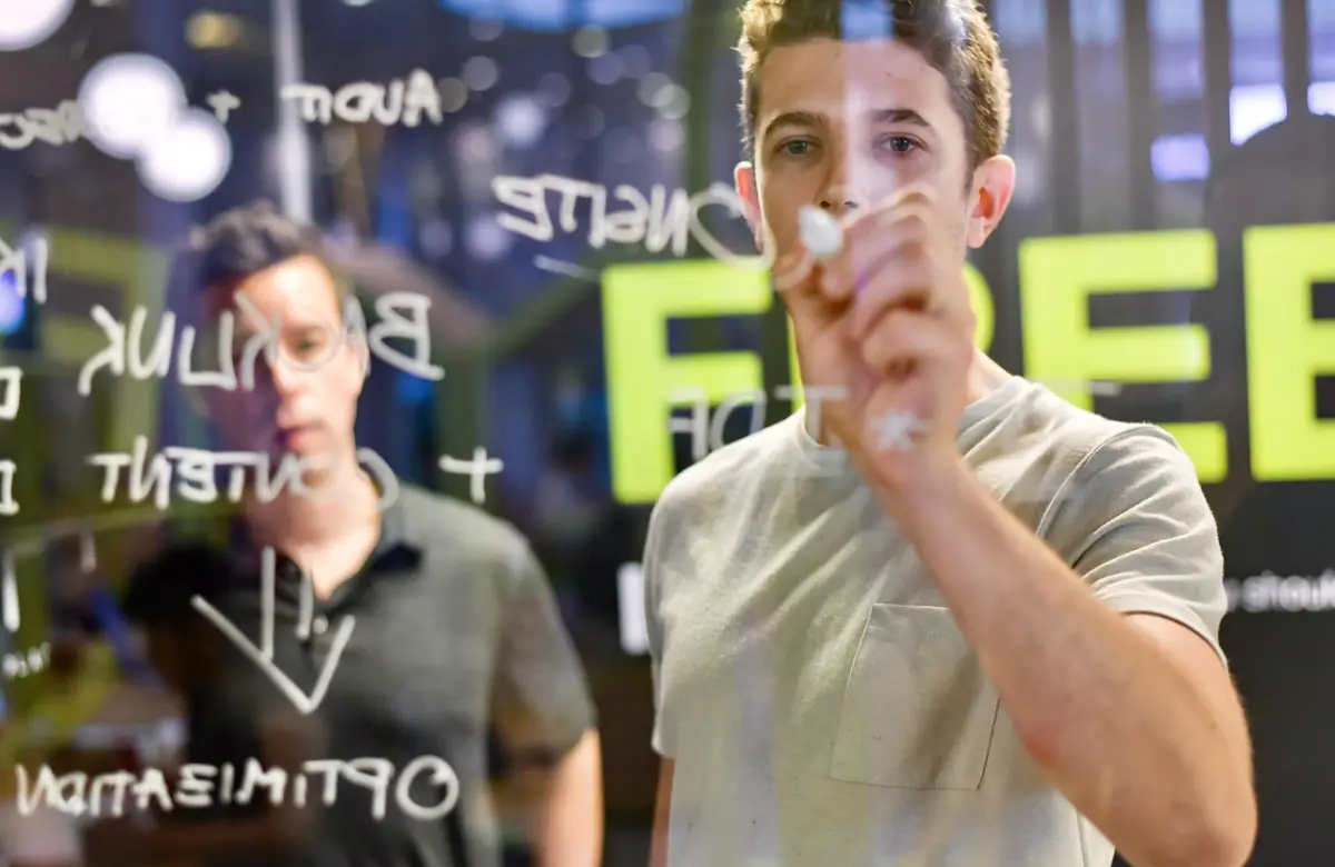 Cinco lecciones de fundadores argentinos para blindar negocios en tiempos de crisis