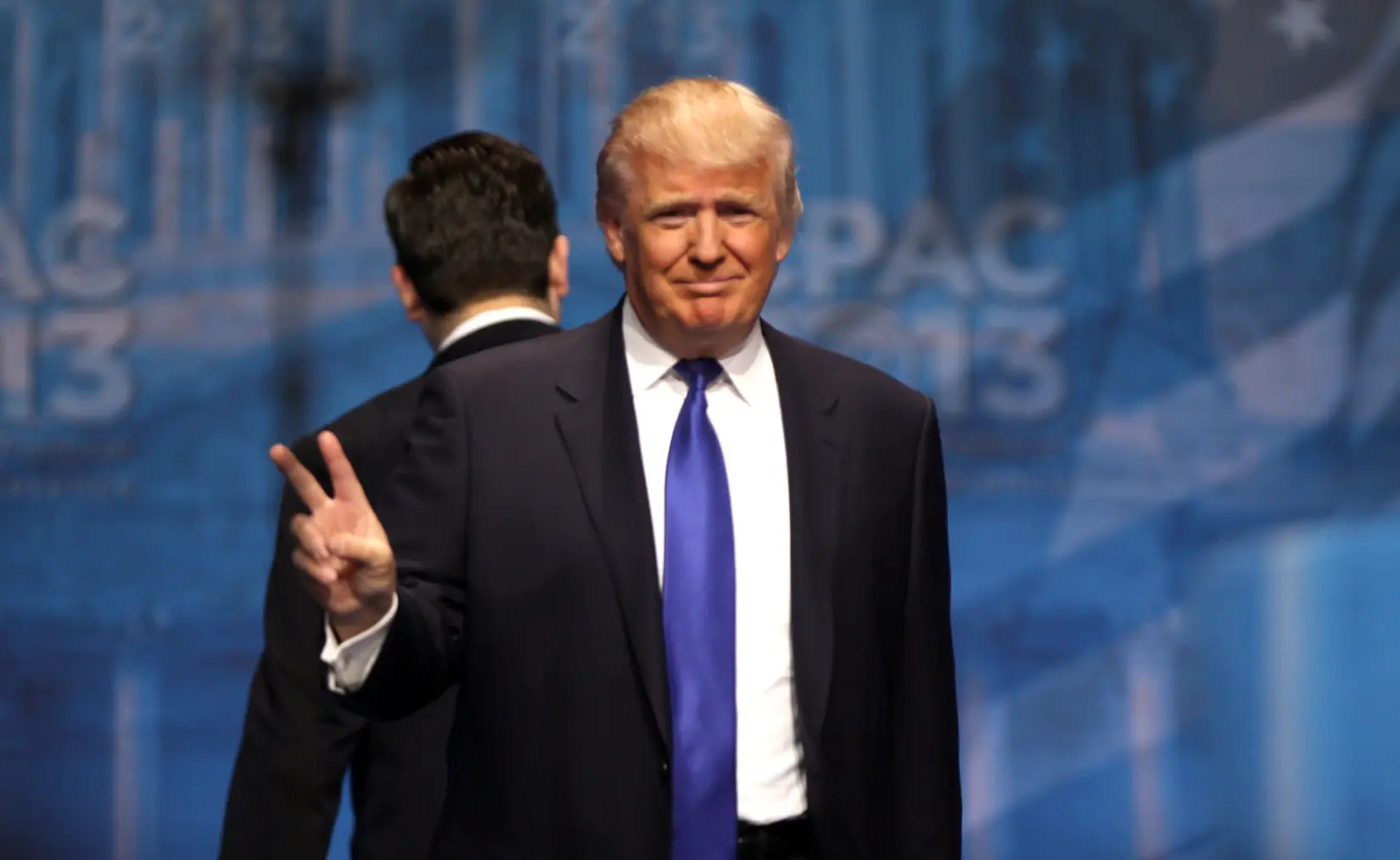 Las exclusiva lista de las 10 acciones que eligió Trump para invertir en el boom de la IA: cuánto ganó