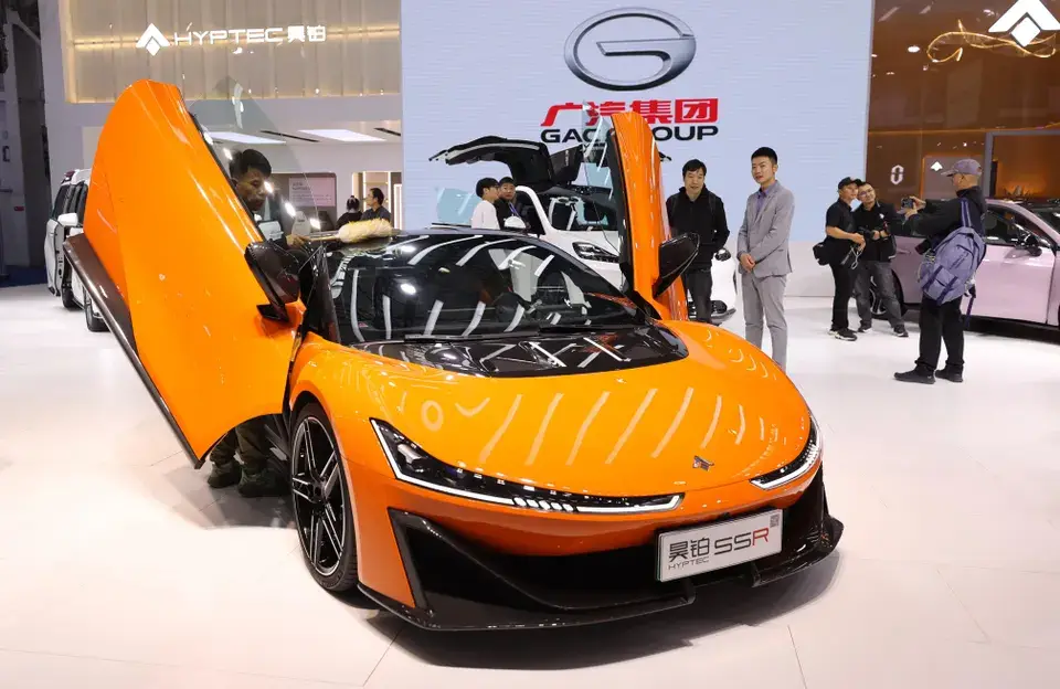 Los autos chinos se suman a la pelea por el segmento de lujo