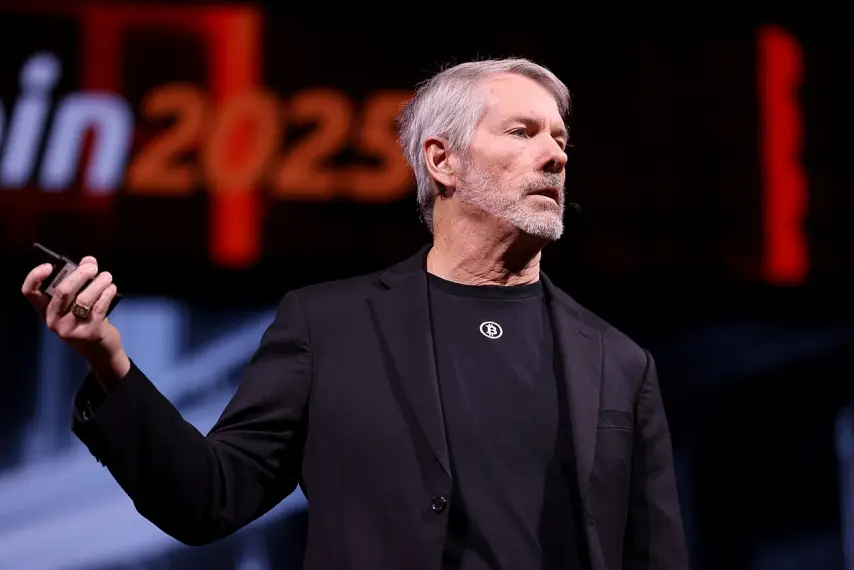 SE PUEDE USAR MICHAEL SAYLOR WIKIMEDIA COMMONS