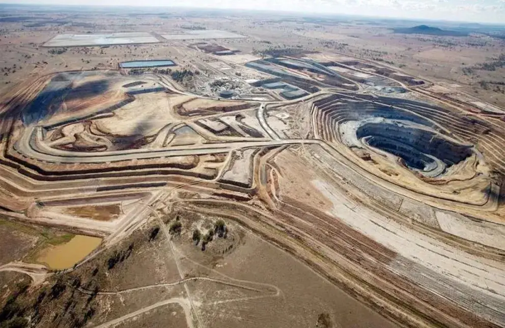 Calcatreu proyecta exportaciones por US$ 1.800 millones y marca una nueva etapa minera para Río Negro