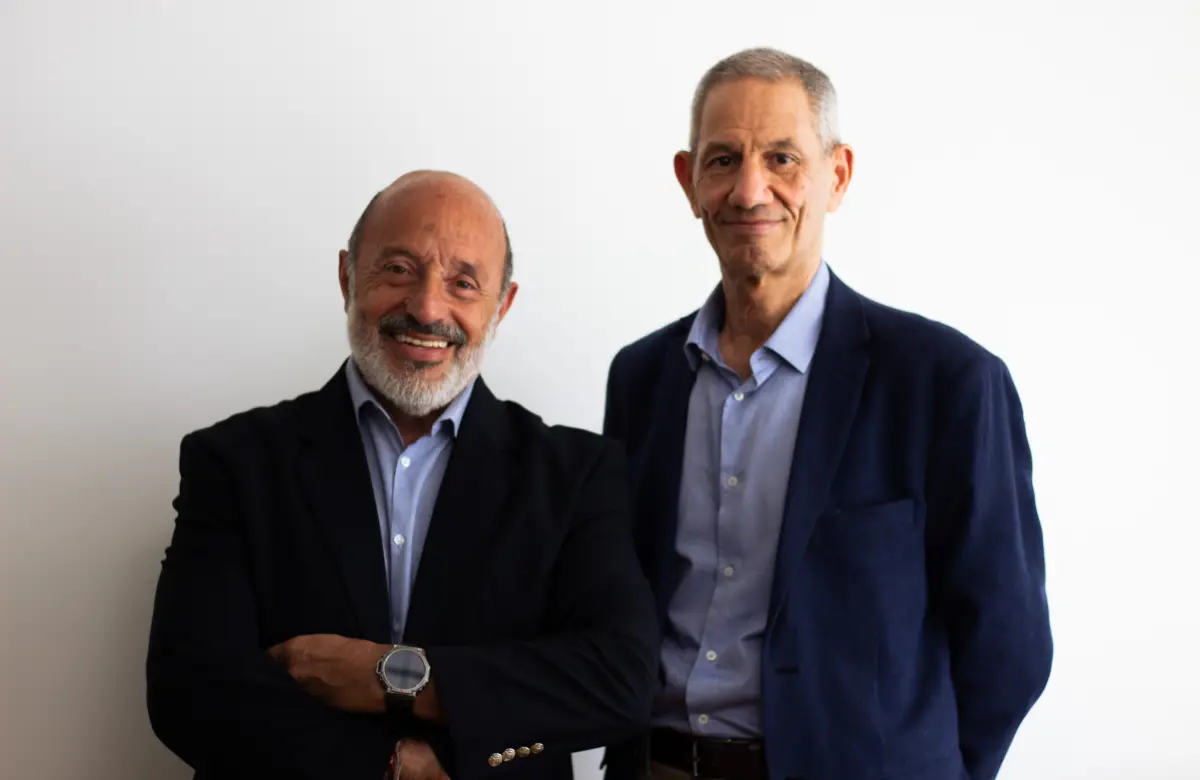Más allá del algoritmo: cómo convivir con la incertidumbre y construir confianza para liderar