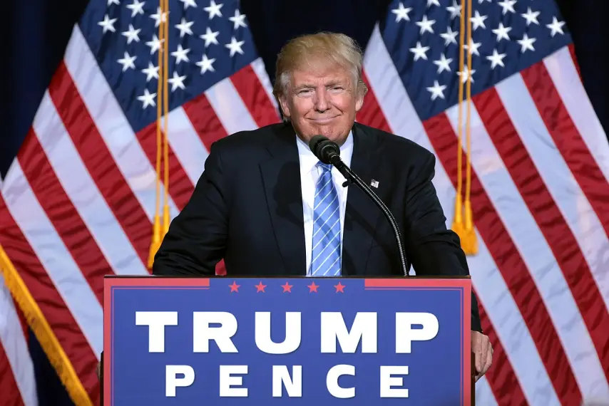 Donald Trump SE PUEDE USAR Wikimedia Commons