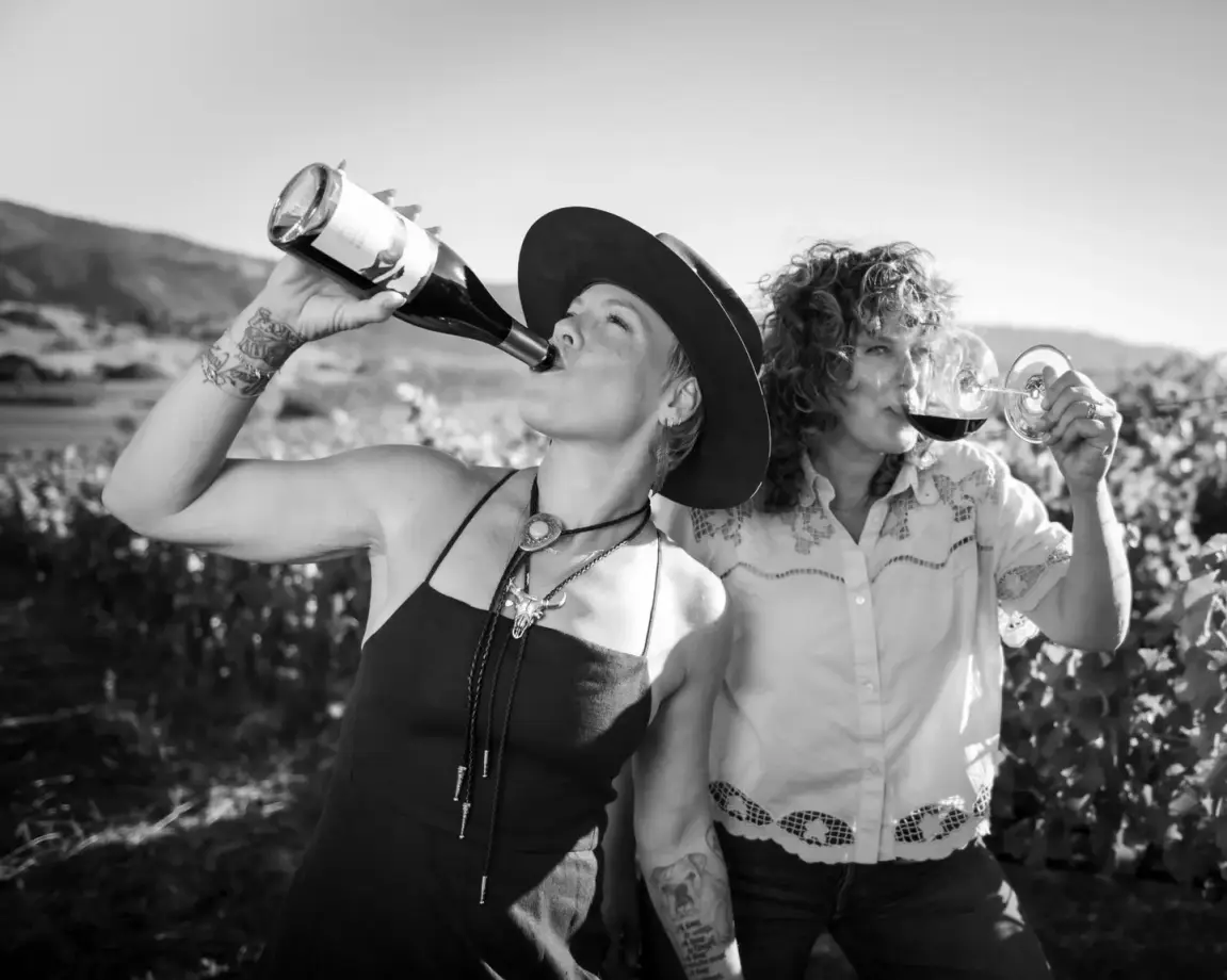 La cantante P!nk en Two Wolves Vine, su bodega (Gentileza Two Wolves Vine)