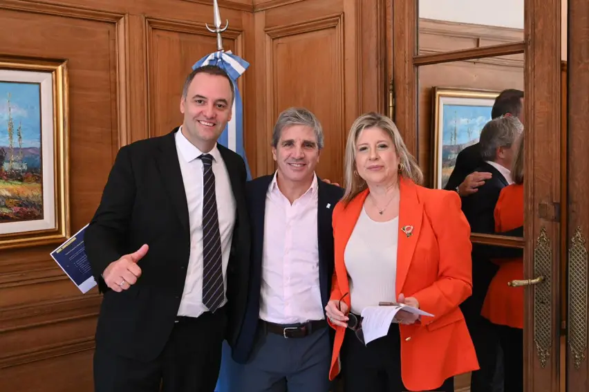 Conferencia de Prensa de Adorni con Caputo y Monteoliva