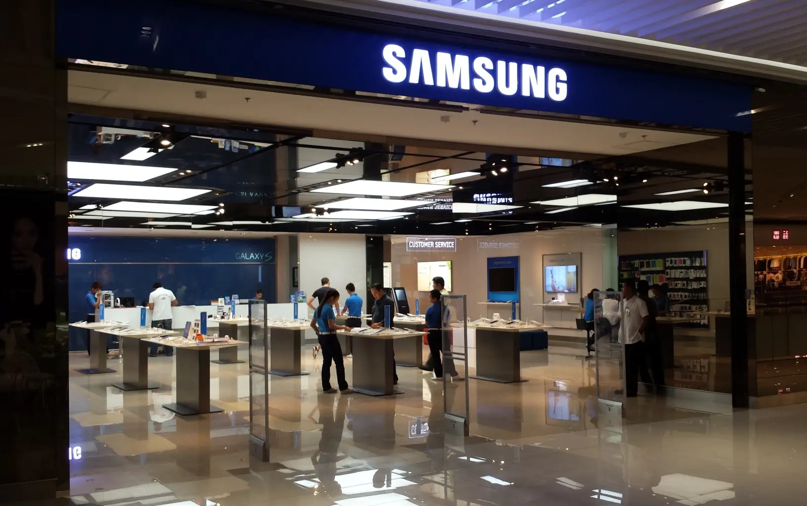 SE PUEDE USAR/Samsung  (Foto: Hans Olav Lien, CC BY-SA 3.0 <https://creativecommons.org/licenses/by-sa/3.0>, via Wikimedia Commons).