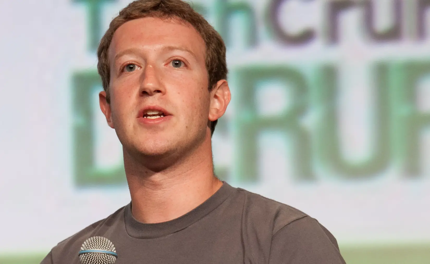 Mark Zuckerberg revela cómo imagina el futuro de la IA: por qué pide cambiar las reglas ahora