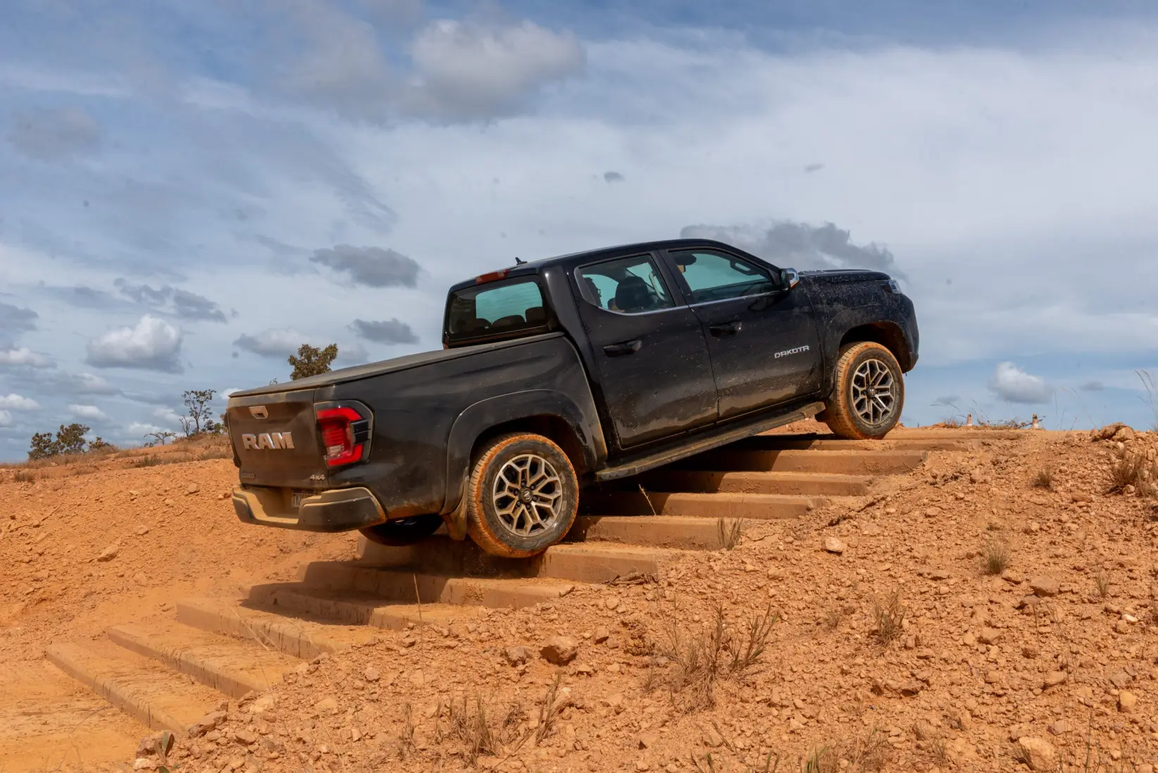 RAM Dakota