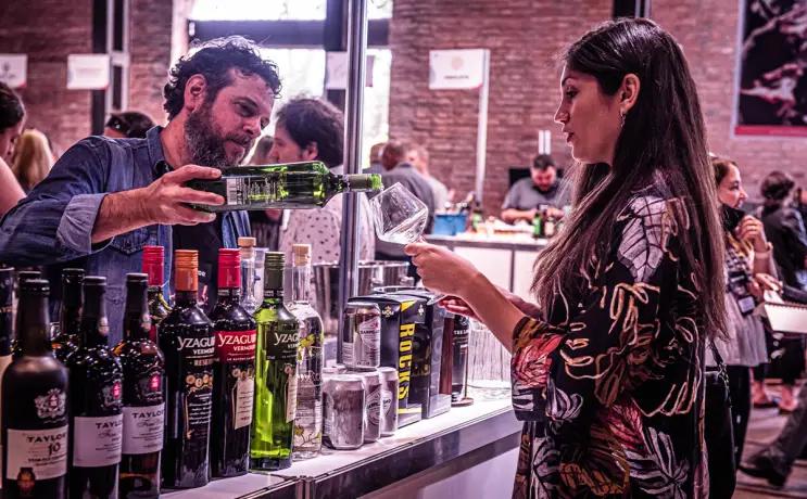 Expo Vinos y Negocios