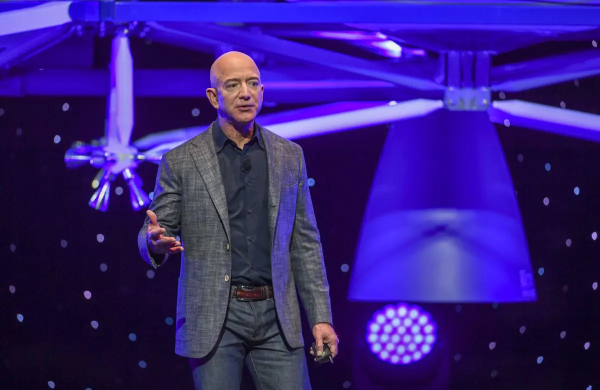 Revés para Jeff Bezos: Blue Origin tuvo la mayor explosión de un cohete en 69 años