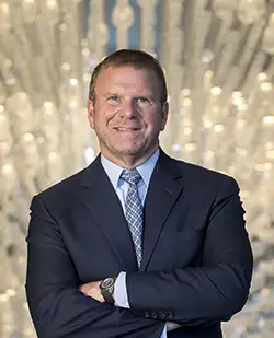 Tilman Fertitta (SE PUEDE USAR) Crédito: WikiMedia Commons