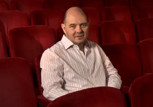 Carlos Rottemberg y la fábrica de musicales: detrás de escena con el productor que lleva más de 22 millones de tickets vendidos