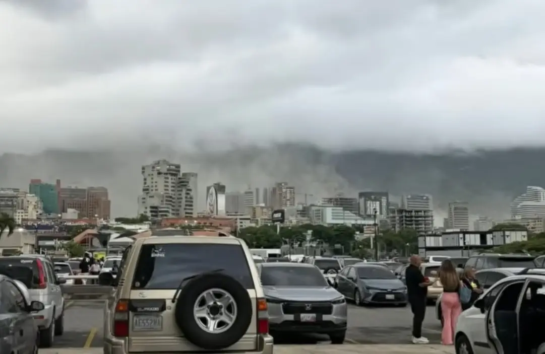 Dos terremotos sacudieron Caracas y otras ciudades de Venezuela: fue minutos después de las 20 hs. y tuvieron una magnitud de 7,2 y 7,5