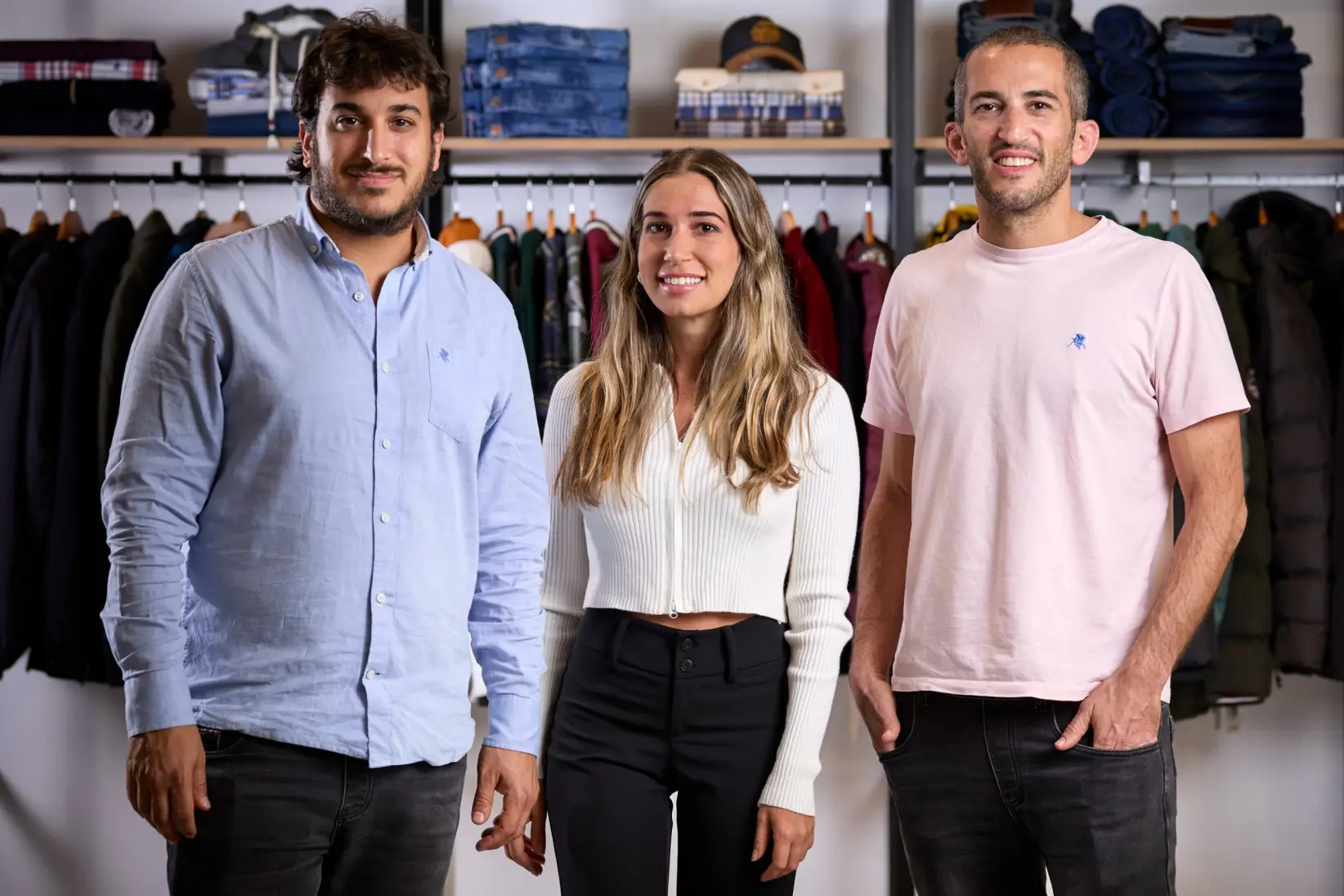Detrás de la llegada de Lucky Brand está el Grupo Oxford, conducido por los hermanos Julián, Laura y Alejo Itzkovici (Foto: Gentileza Grupo Oxford)