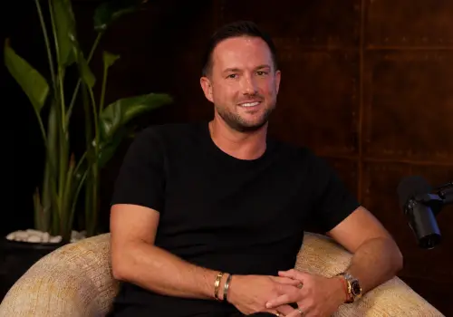 Kristian Bereit en Forbes Studio: el inglés aporteñado que grita los goles de Argentina y representa a 35 estrellas globales por USD 200M.