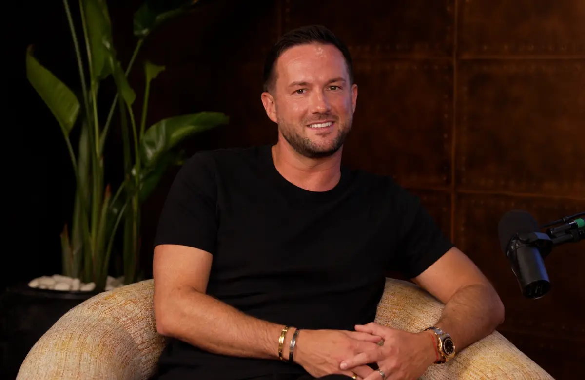 Kristian Bereit en Forbes Studio: el inglés aporteñado que grita los goles de Argentina y representa a 35 estrellas globales por USD 200M.