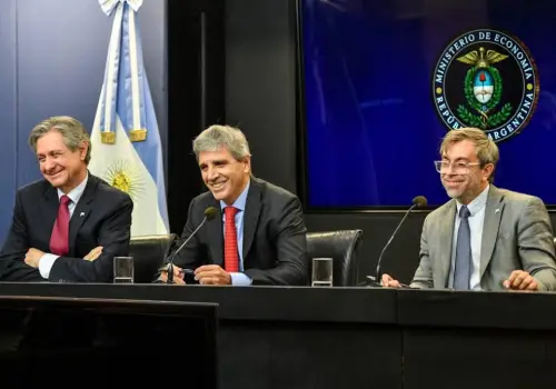 El desafío de los US$ 10.000 millones: cuál es el plan del Gobierno para blindar la economía frente al riesgo electoral