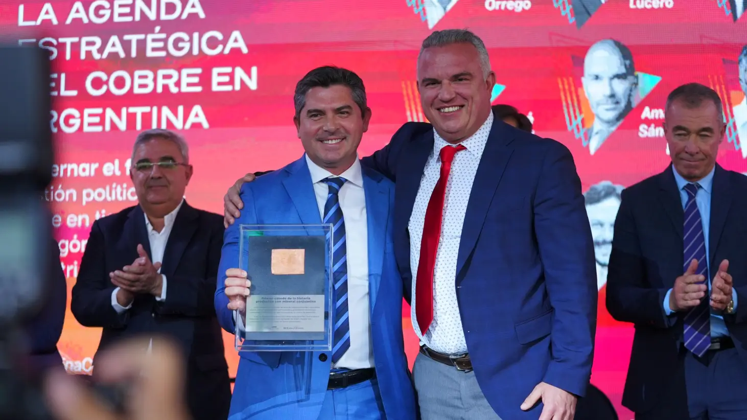 Michael Meding con el gobernador de San Juan, Marcelo Orrego