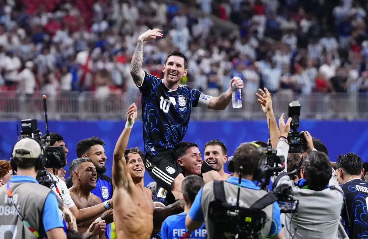 Argentina jugará otra vez la final de la Copa del Mundo tras un partido histórico