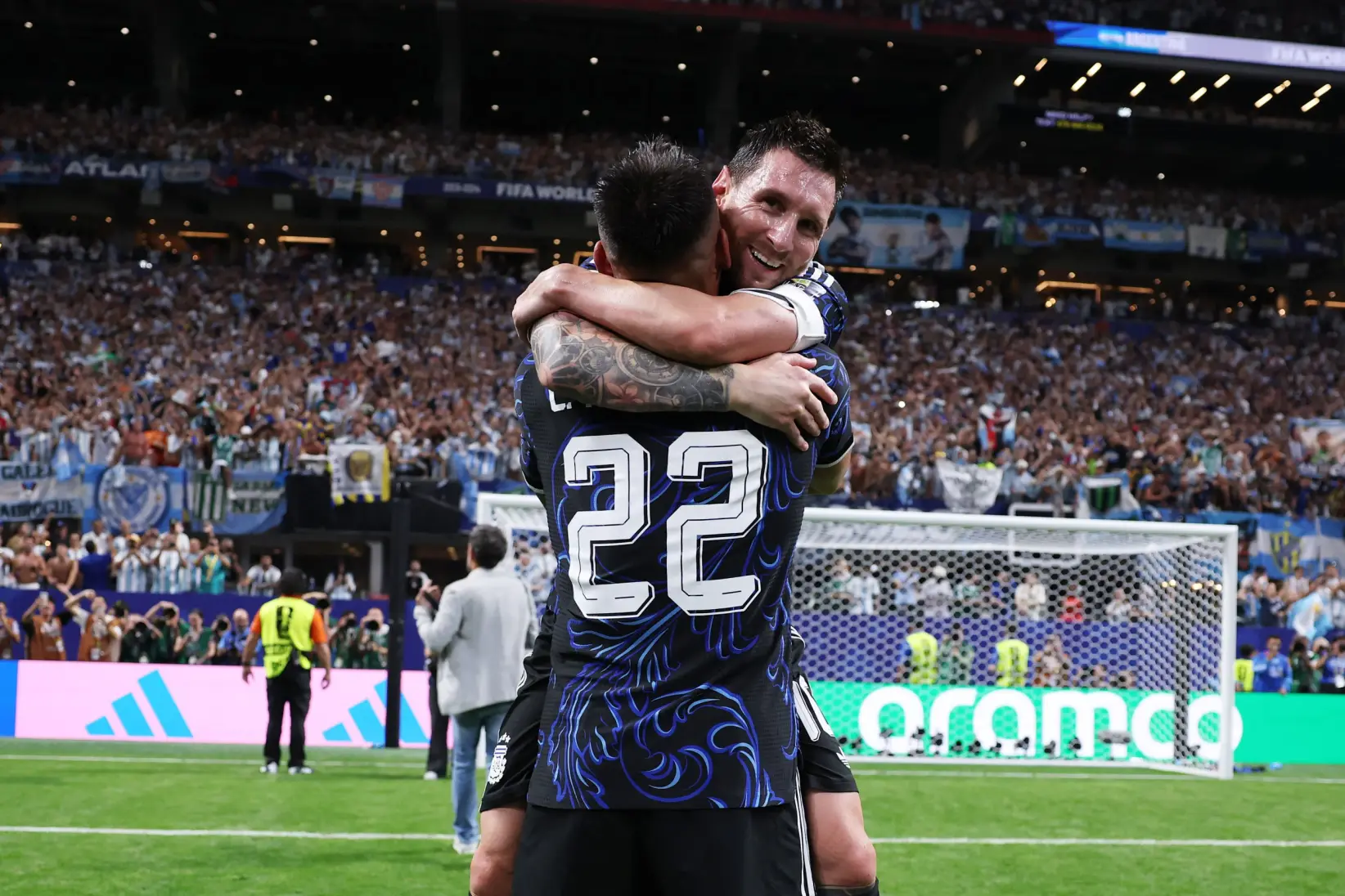 Messi Lautaro Martinez Argentina Inglaterra Mundial 2026 (Photo by Patrick Smith - FIFA/FIFA via Getty Images)