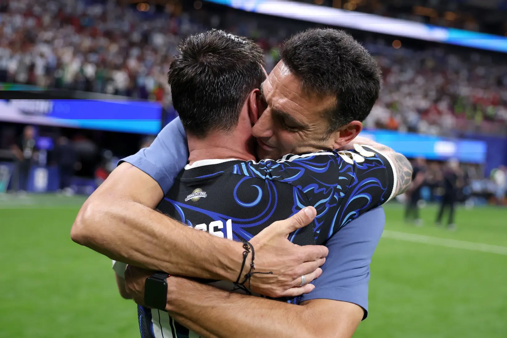 Scaloni Messi Argentina Inglaterra Mundial 2026 (Photo by Patrick Smith - FIFA/FIFA via Getty Images)