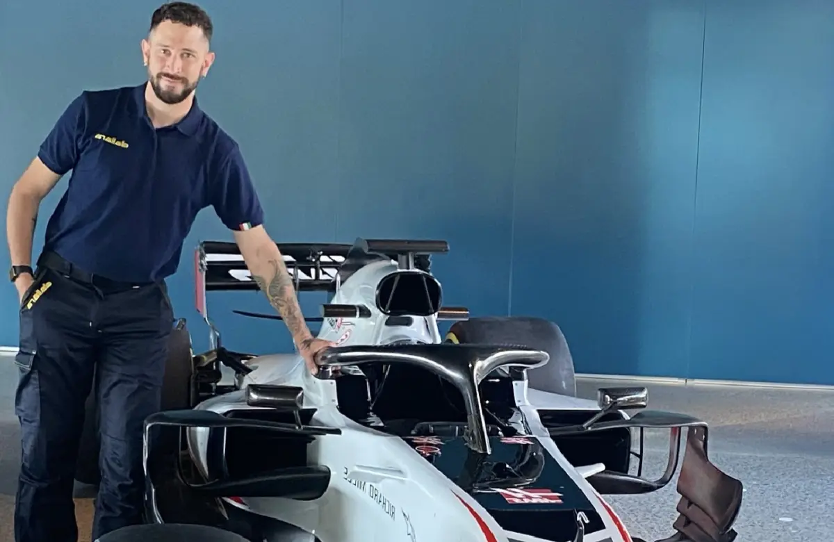 Es argentino, hizo ganar a Ferrari en Le Mans y hoy fabrica sus propios autos en Italia