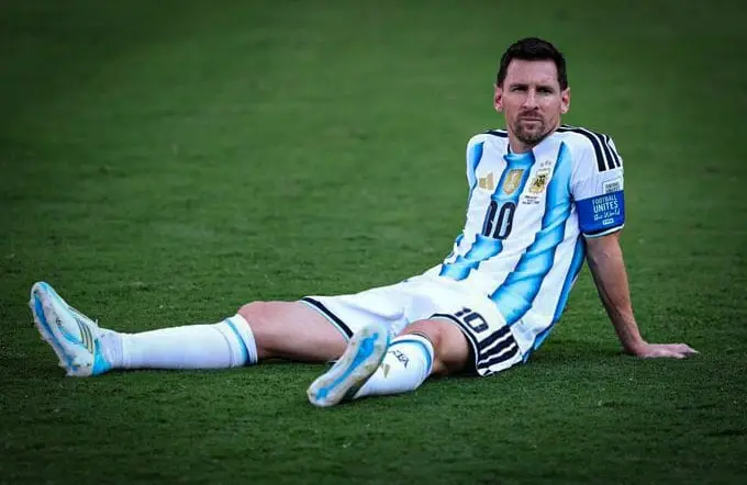 Lionel Messi anunció su retiro de la Selección Argentina: "Después de lo de mi papá, estoy más convencido que antes"