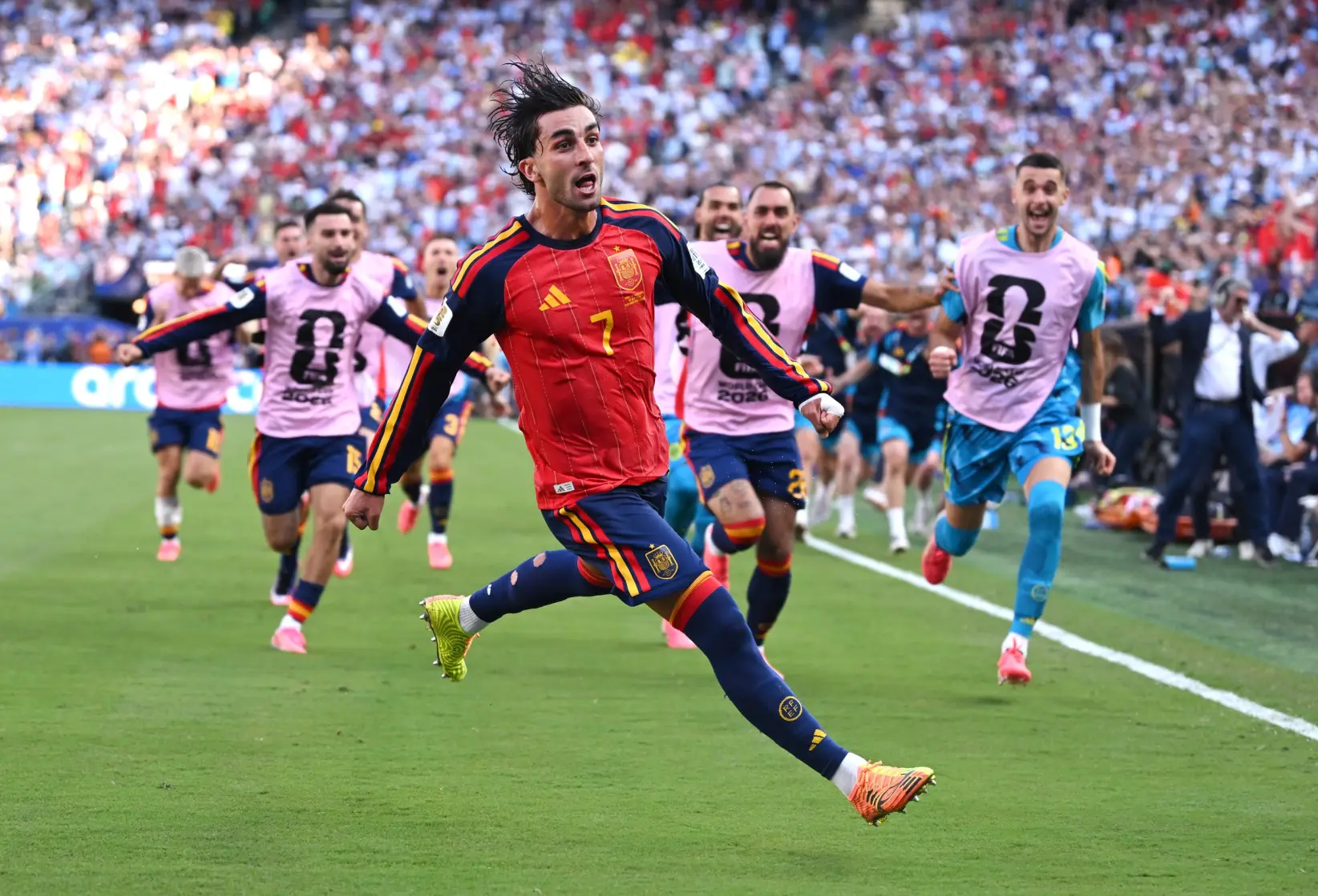 Fernan Torres, autor de un gol en la final y muchos en redes sociales