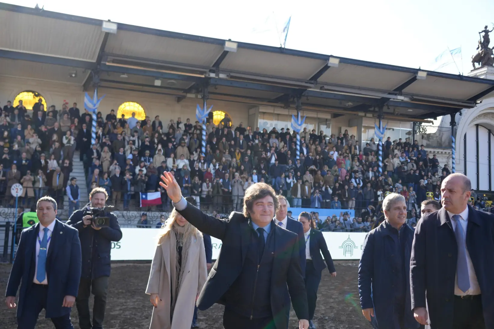 Milei recorrió la pista de La Rural, uno de los escenarios más afines a su modelo económico