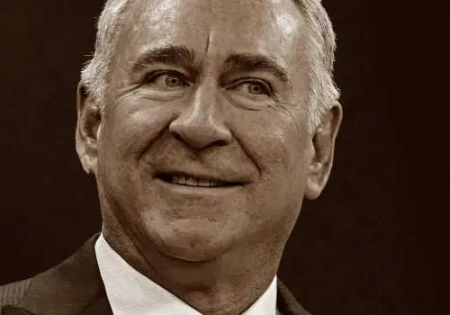 Nueva York: el multimillonario Ken Griffin y el alcalde Mamdani se enfrentan por el impuesto a las segundas residencias