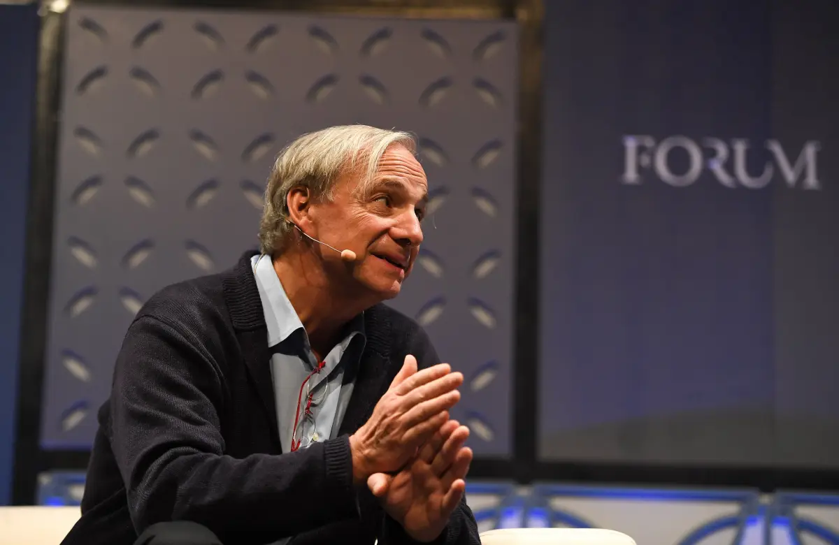 Las 10 reglas universales de Ray Dalio para invertir en la Bolsa 