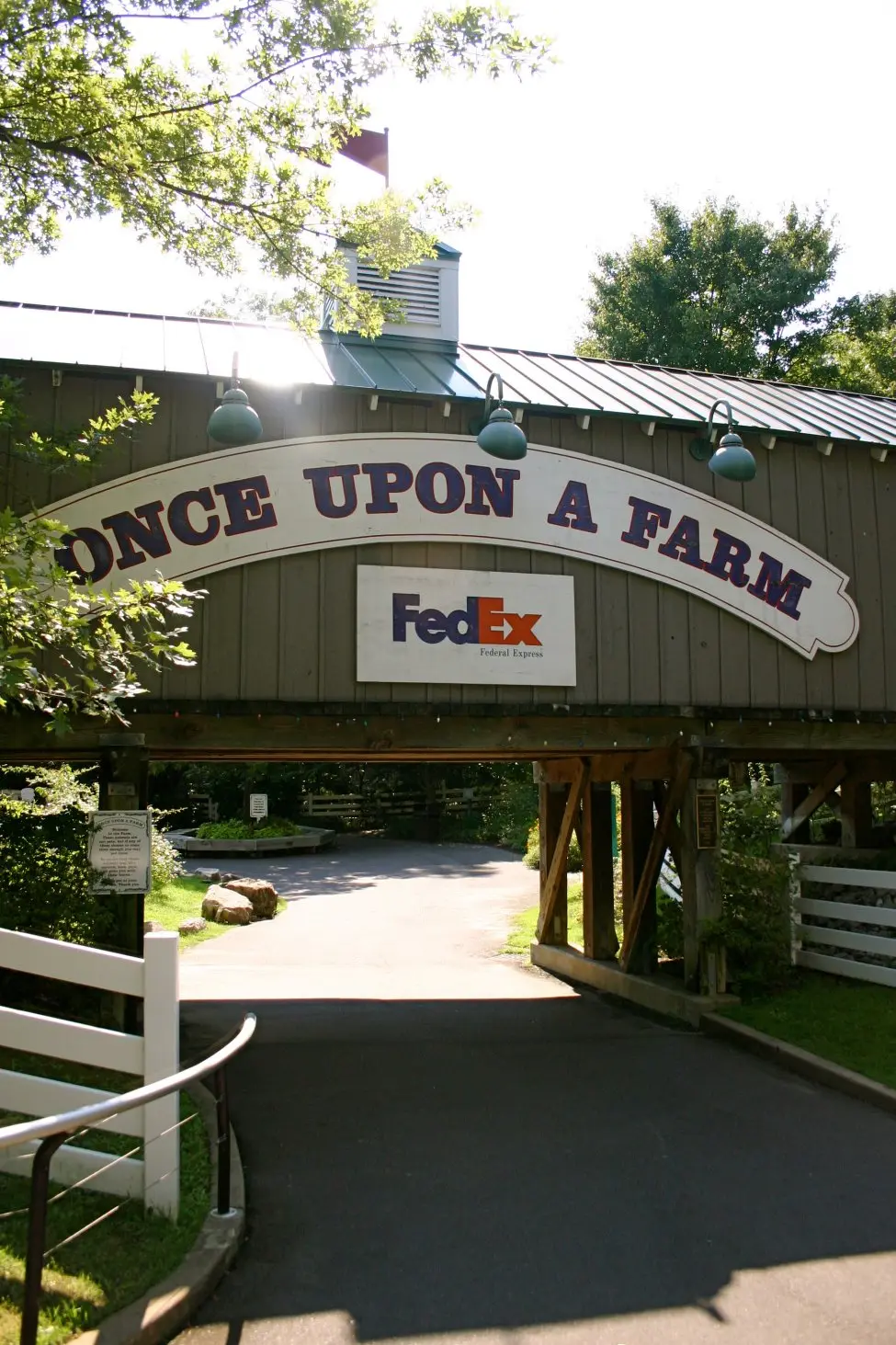SE PUEDE USAR/ Once Upon A Farm                                            Crédito: unicurse, via Wikimedia Commons.