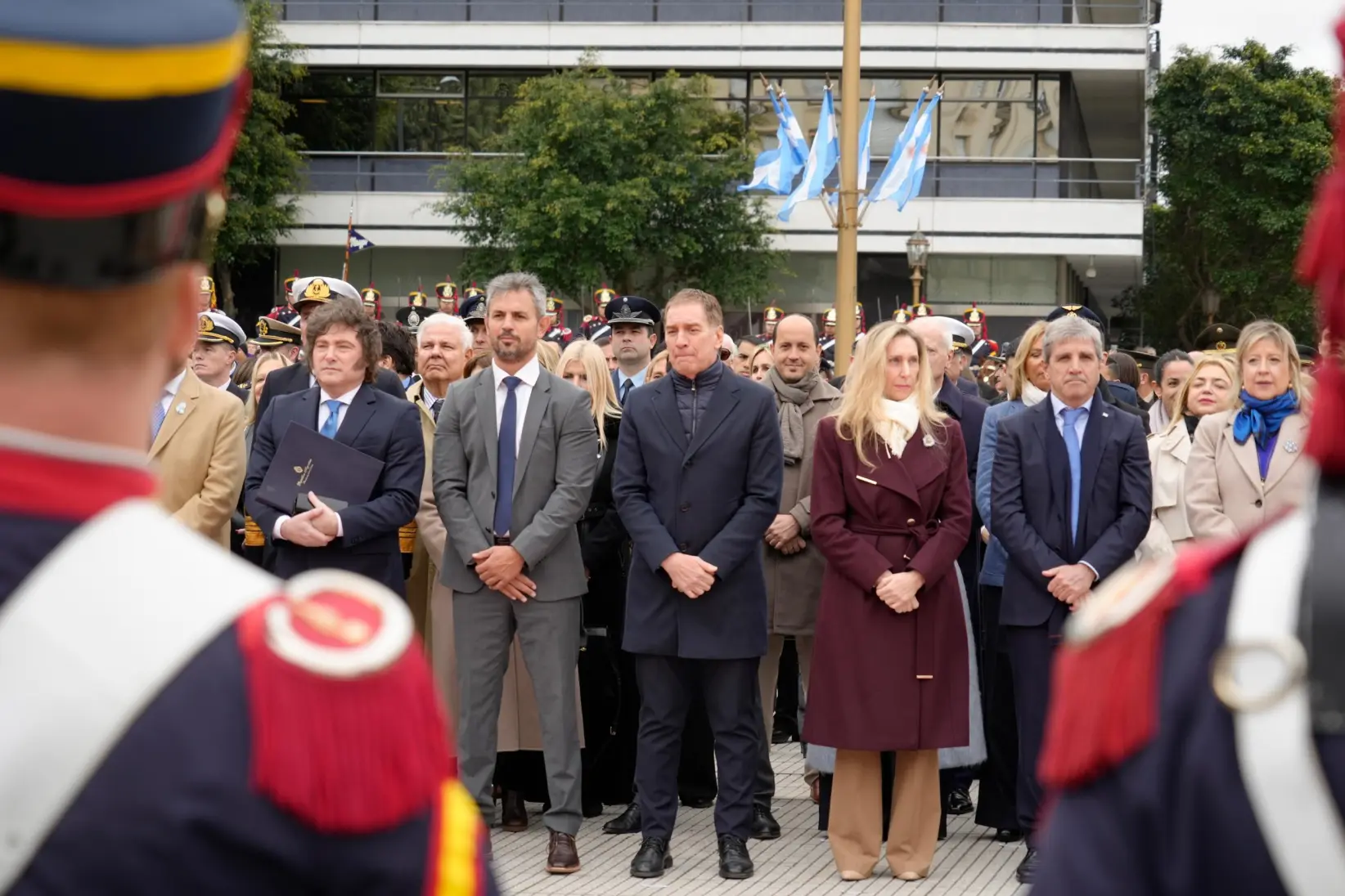 Milei, acompañado por parte del gabinete en el acto por San Marttín
