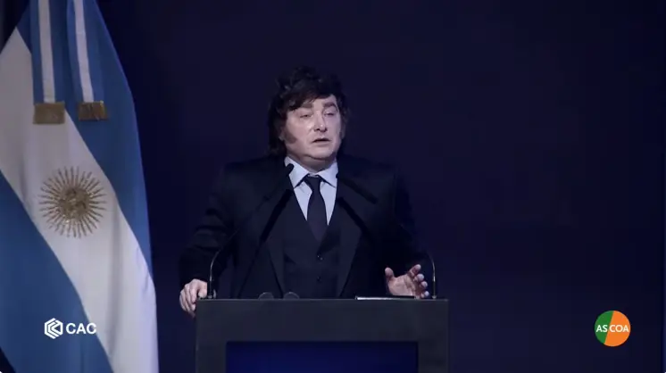 Javier Milei volvió a apuntar contra los empresarios prebendarios (Créditos: Americas Society/Council of the Americas).