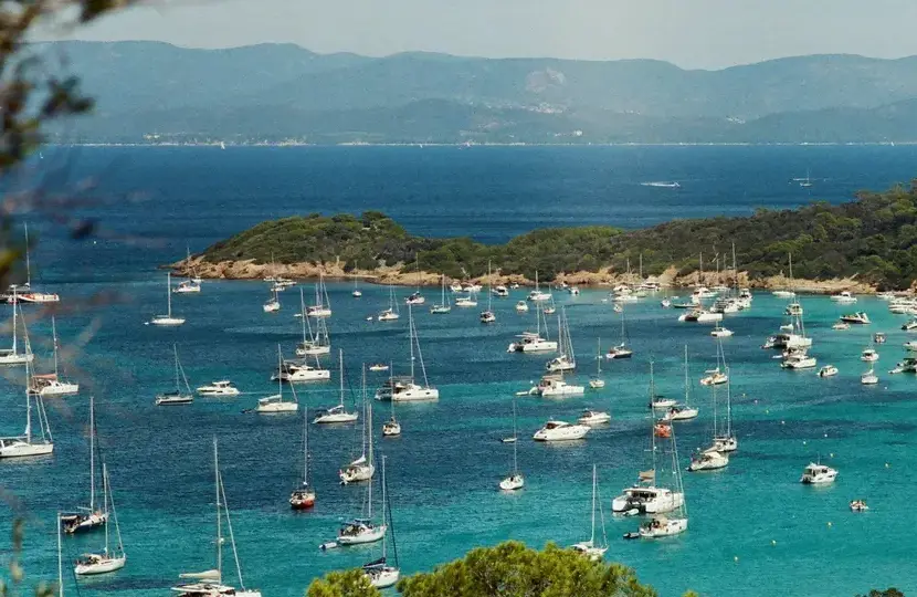 El Mediterráneo se queda sin lugar para los superyates: la crisis que preocupa a los millonarios
