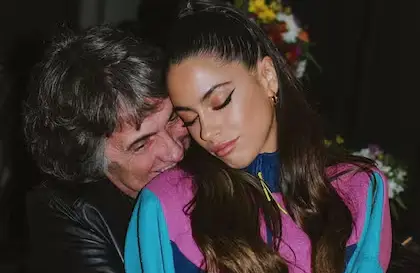 Tini Stoessel vs. su padre, la pelea que empezó por una cartera y podría ascender a decenas de millones de dólares