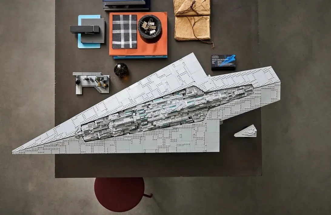Lego rompe un nuevo récord con una nave de Star Wars de 6.130 piezas y 1,36 metros de largo