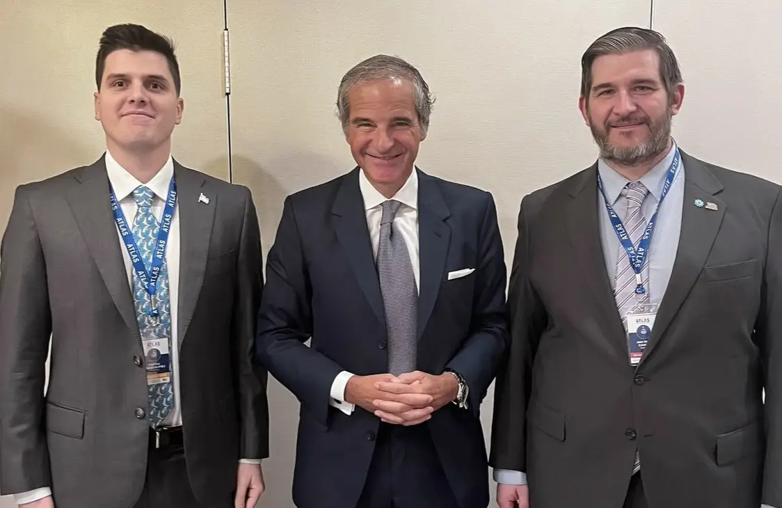 Cómo es el plan nuclear del candidato a liderar la ONU en el que podría participar Argentina