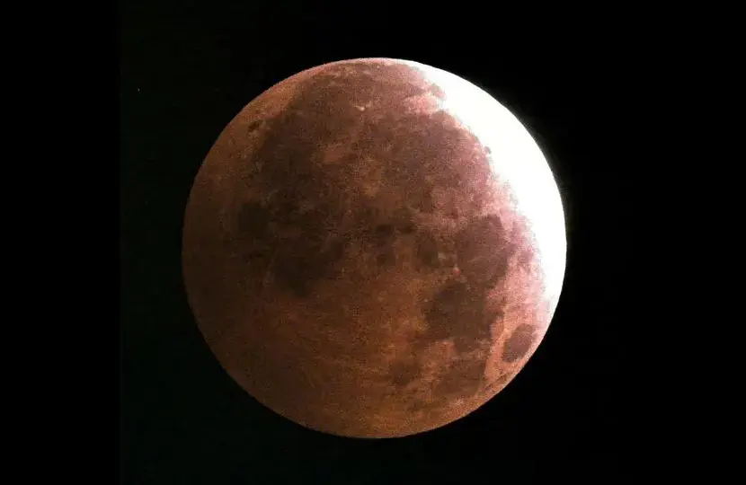 En fotos: la “Luna de Sangre” que sorprendió al mundo