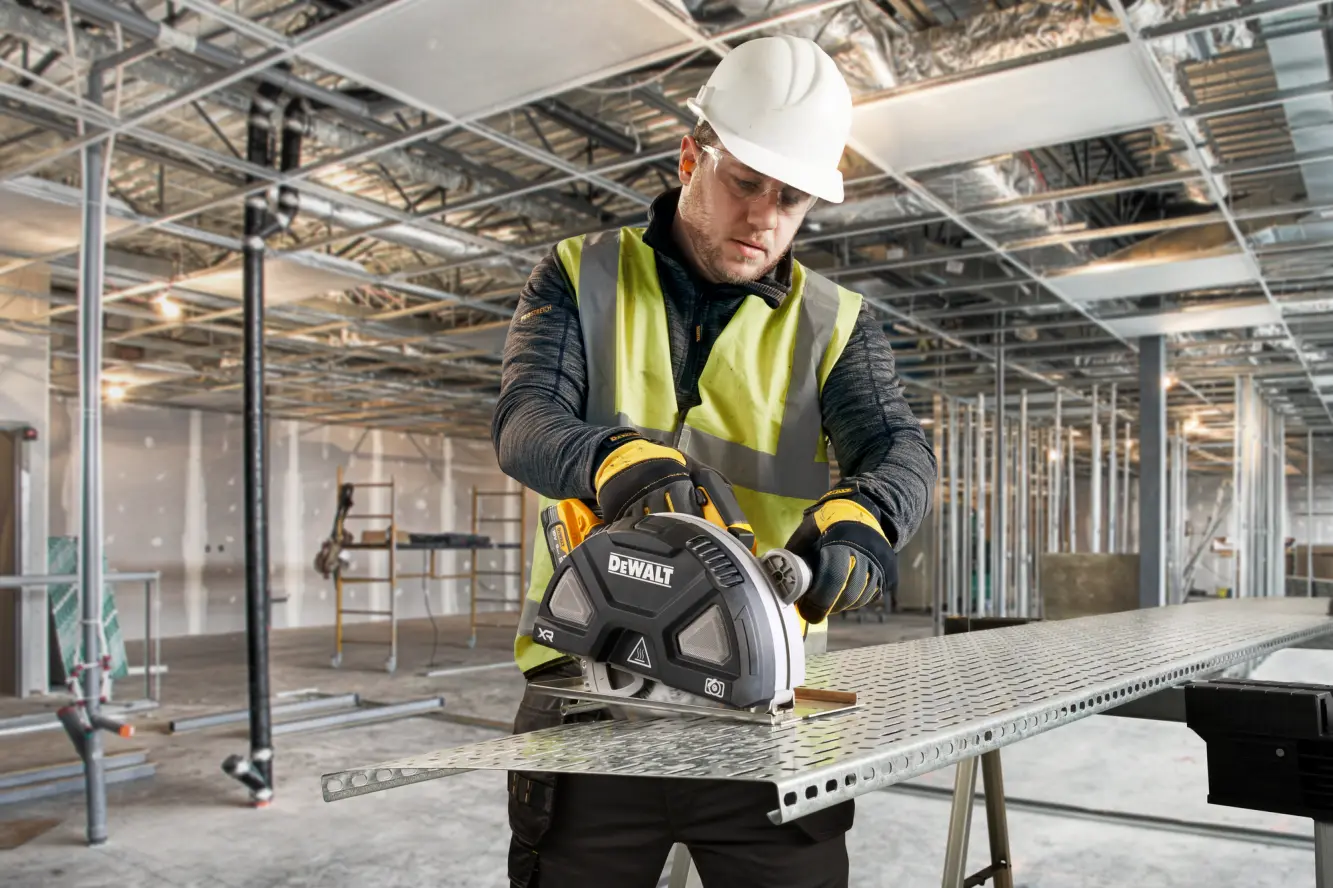 DEWALT