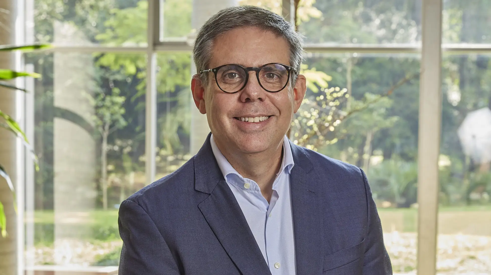 La estrategia de Natura en Argentina: market share récord, producción local en Moreno y el reposicionamiento de Avon