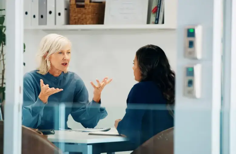 “Jefe, no doy más”: qué hacer, qué decir y qué evitar si estás sobrepasado de trabajo