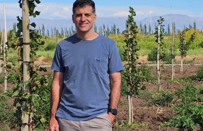 Del liderazgo tech en África al "oro verde" sanjuanino: la historia del emprendedor que apuesta por el pistacho