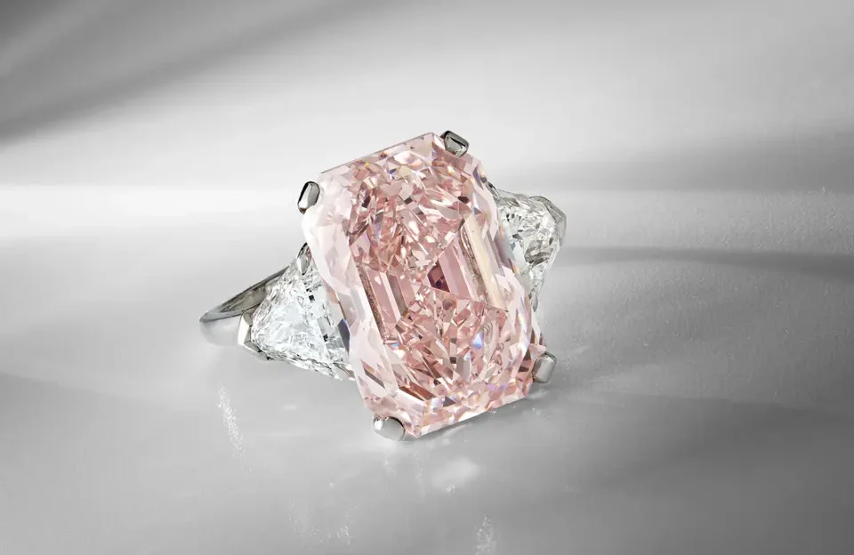 Christie’s subasta casi 300 joyas y objetos de lujo por más de US$ 25 millones