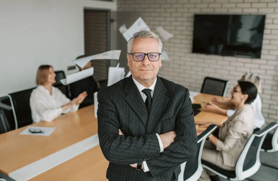 Liderar sin tener todas las respuestas: por qué hacer buenas preguntas puede ser una habilidad clave