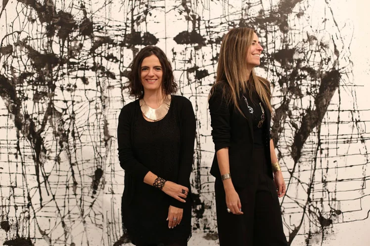 Karina y Gabriela Iskin - Iskin Sisters