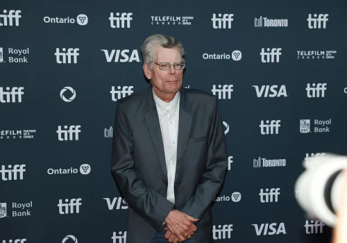 La serie argentina que todavía no se estrenó y ya fue elogiada por Stephen King: "Una idea genial"