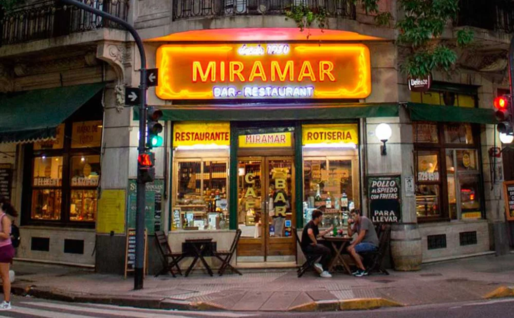 Miramar Bar notable - Turismo Buenos Aires