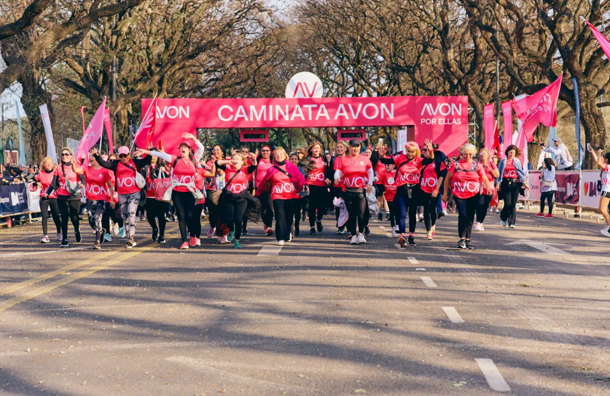Cáncer de mama y detección temprana: las claves de la campaña 2026 de Avon para transformar el diagnóstico en Argentina